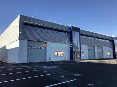 Local d'activités - 425 m²