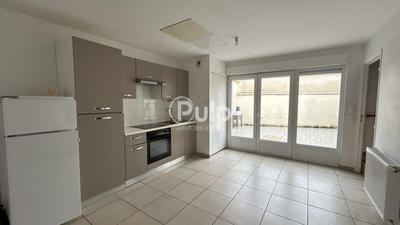 Maison - 85 m² - 5 pièces