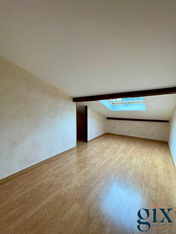 Maison - 144 m² - 7 pièces