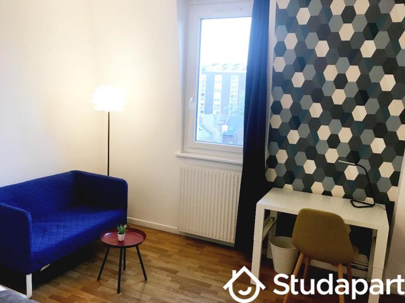 Chambre - 17 m² - 1 pièce