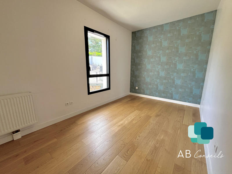 Appartement - 79 m² - 3 pièces