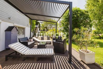 Maison - 168 m² - 6 pièces