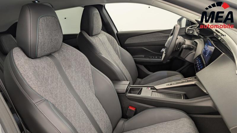 Peugeot 408 Hybrid 136 e-Dcs6 Allure