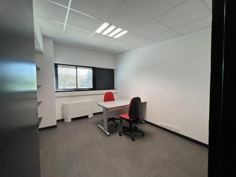 Bureau - 11 m² - 1 pièce