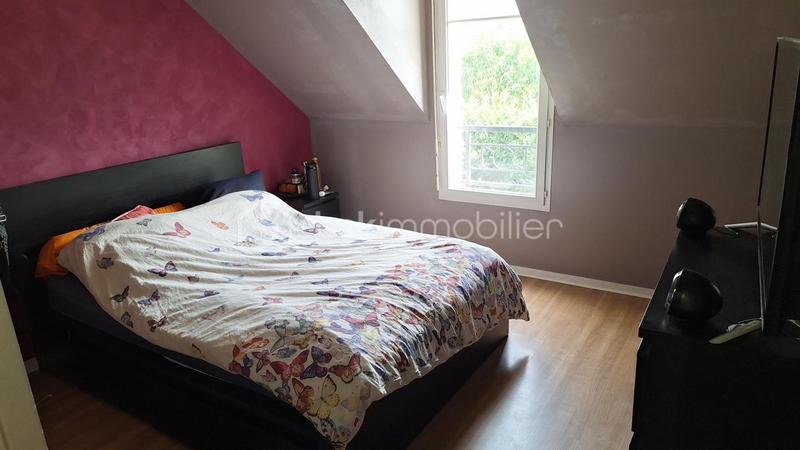 Maison traditionnelle - 85 m² - 5 pièces