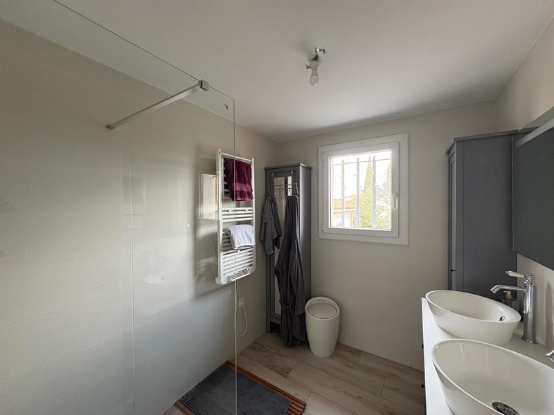 Demeure - 220 m² - 5 pièces