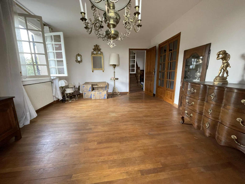 Maison - 164 m² - 7 pièces