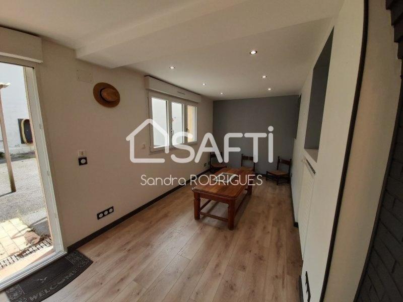 Maison - 295 m² - 9 pièces