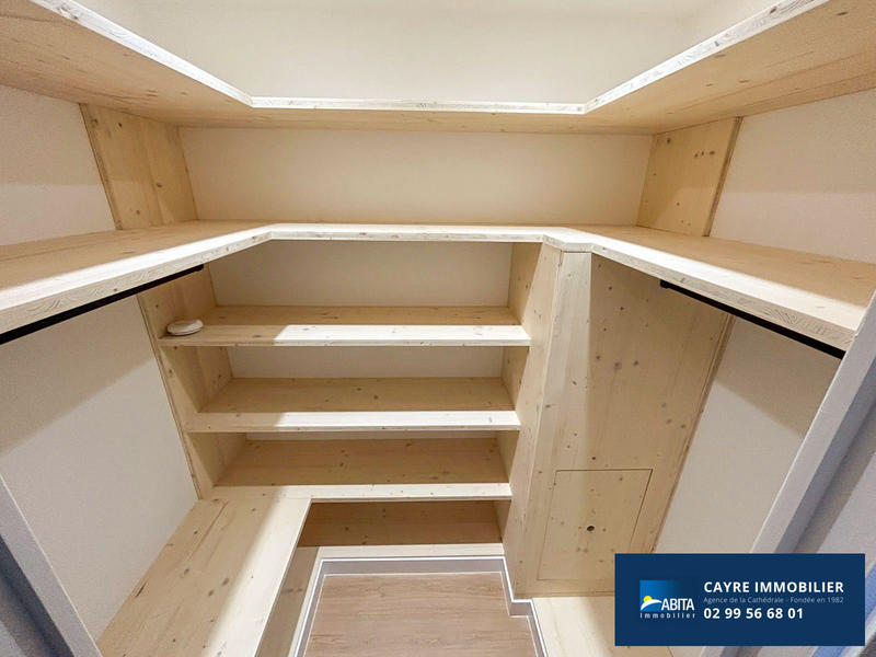 Appartement - 75 m² - 3 pièces