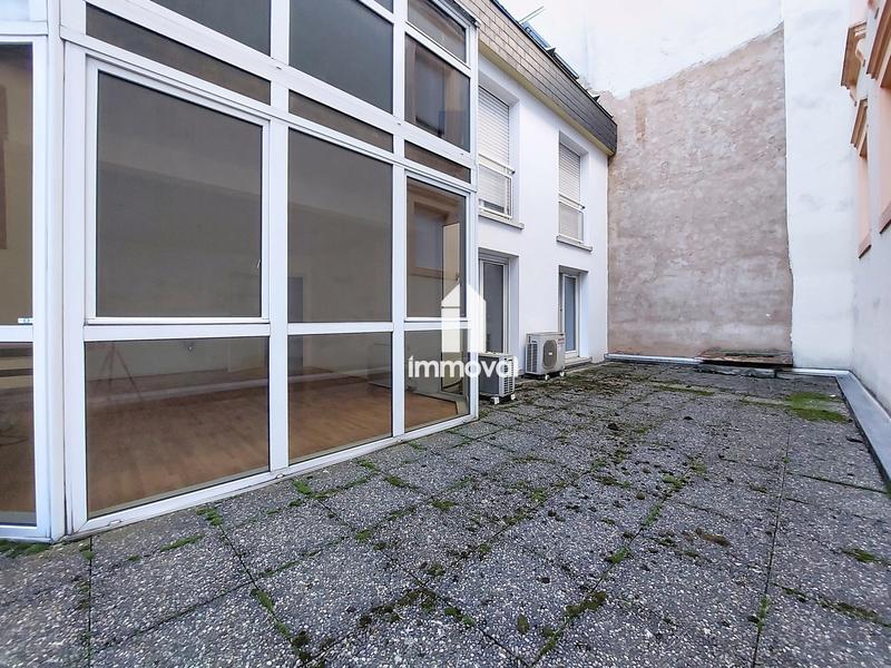 Local d'activités - 72 m² - 3 pièces