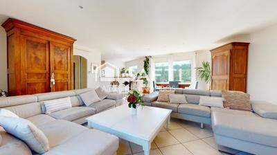 Maison - 160 m² - 7 pièces