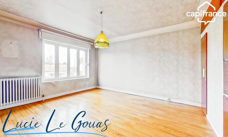 Maison - 200 m² - 10 pièces