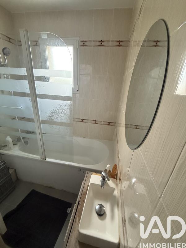 Maison - 95 m² - 5 pièces