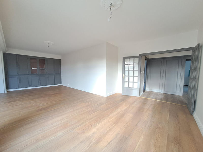 Appartement - 130 m² - 5 pièces