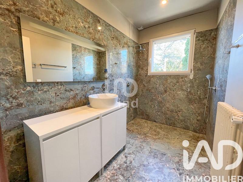 Maison - 167 m² - 6 pièces