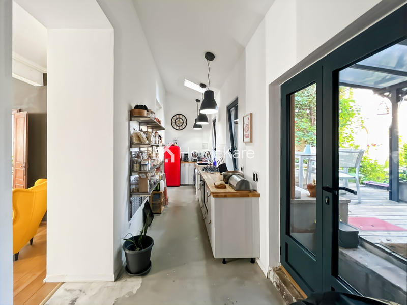 Maison - 190 m² - 6 pièces