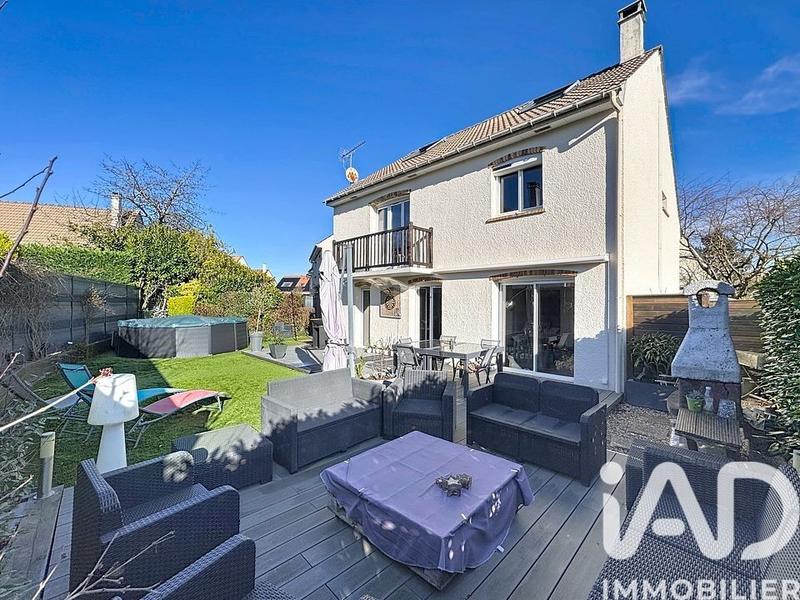 Maison - 190 m² - 7 pièces