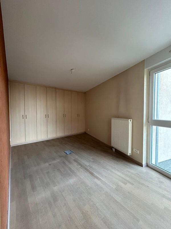 Local commercial - 88 m² - 3 pièces