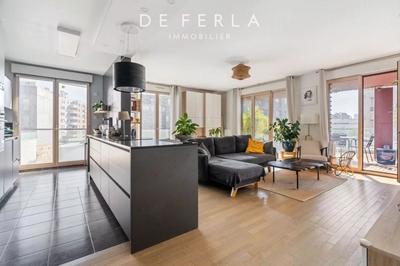 Appartement - 110 m² - 6 pièces