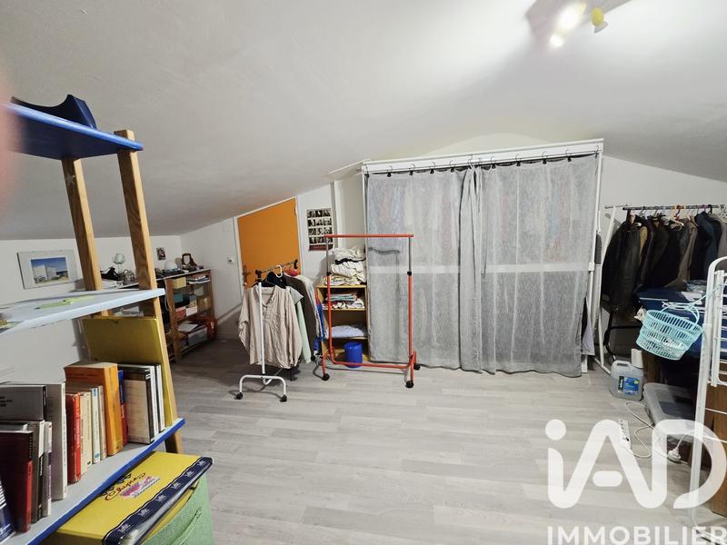 Maison - 280 m² - 11 pièces