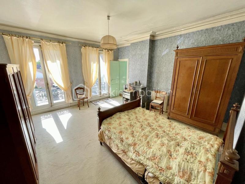 Maison bourgeoise - 426 m² - 14 pièces