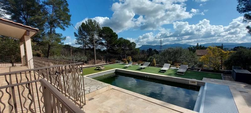 Villa - 100 m² - 4 pièces