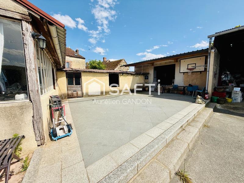 Maison - 130 m² - 8 pièces