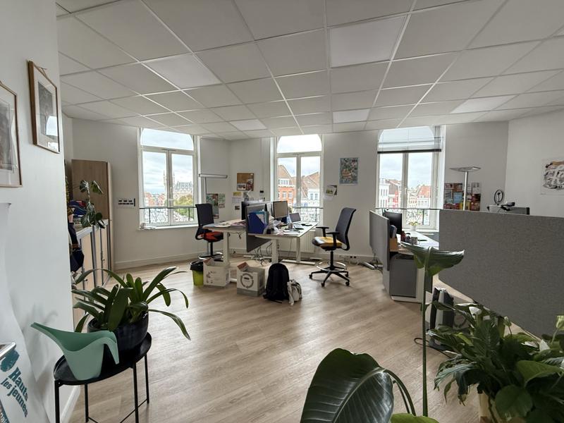 Local commercial - 175 m²