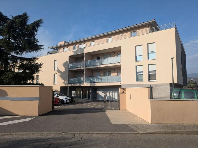 Appartement - 67 m² - 2 pièces