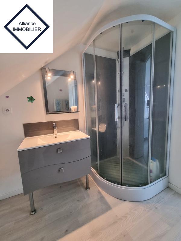 Maison - 139 m² - 6 pièces