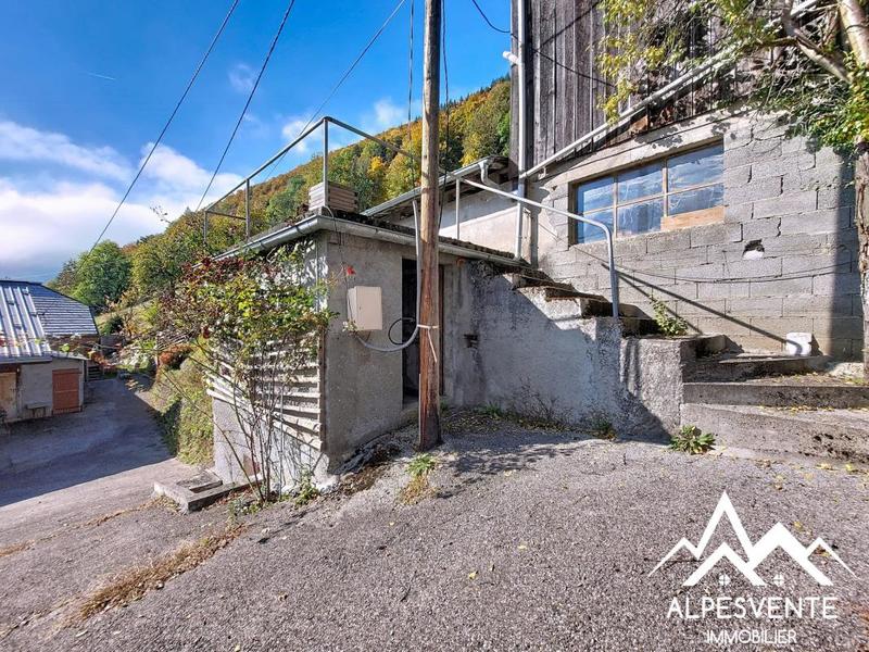 Ferme - 280 m² - 4 pièces