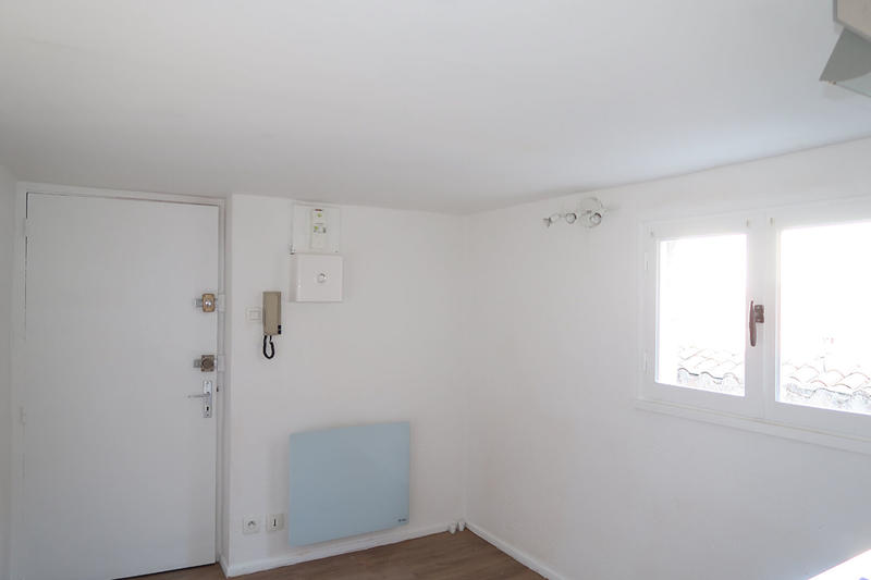 Bureau - 9 m² - 1 pièce