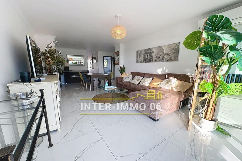 Appartement - 70 m² - 3 pièces