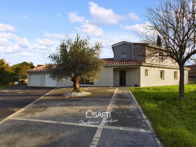 Maison - 187 m² - 6 pièces