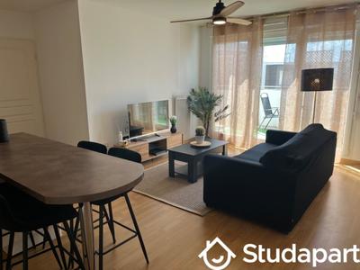 Appartement - 80 m² - 4 pièces