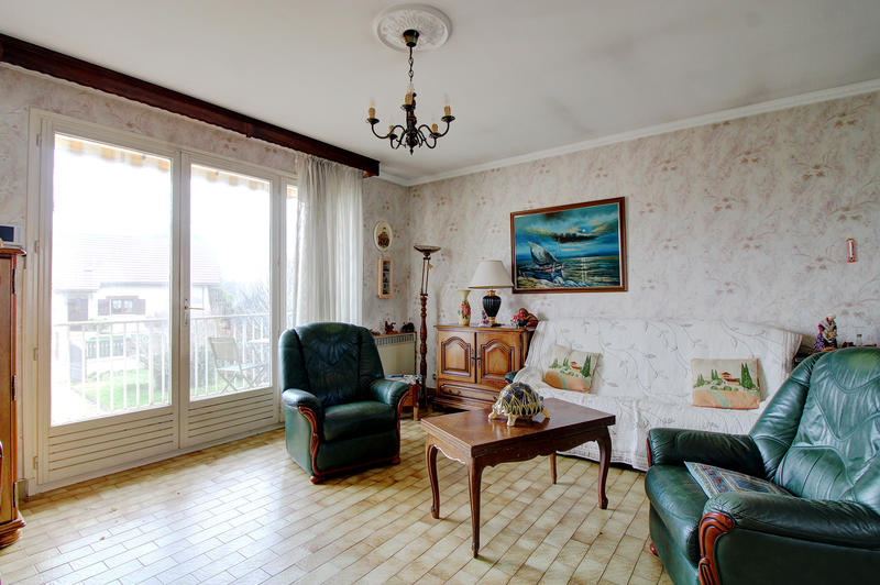 Maison - 95 m² - 4 pièces