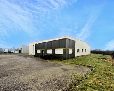 Local d'activités - 580 m²