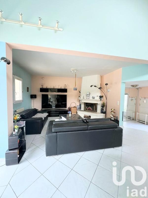 Maison de maîtres - 225 m² - 8 pièces