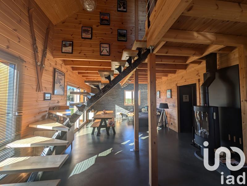 Maison - 87 m² - 4 pièces