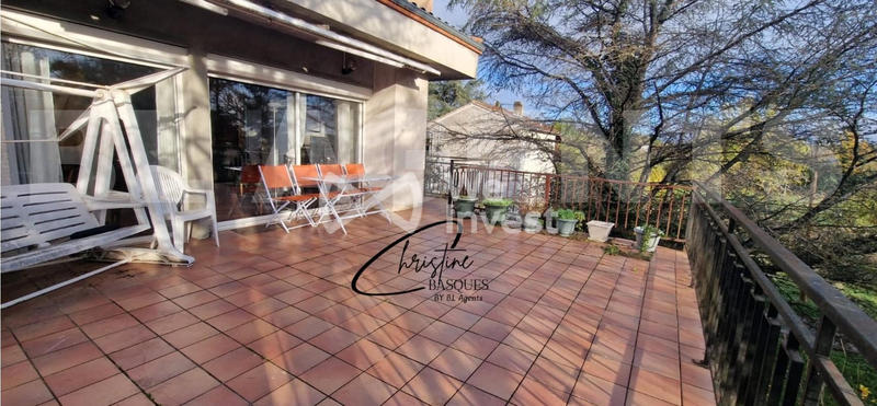 Maison - 90 m² - 5 pièces