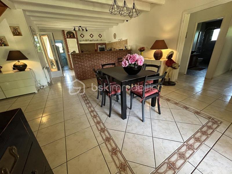 Maison - 146 m² - 5 pièces