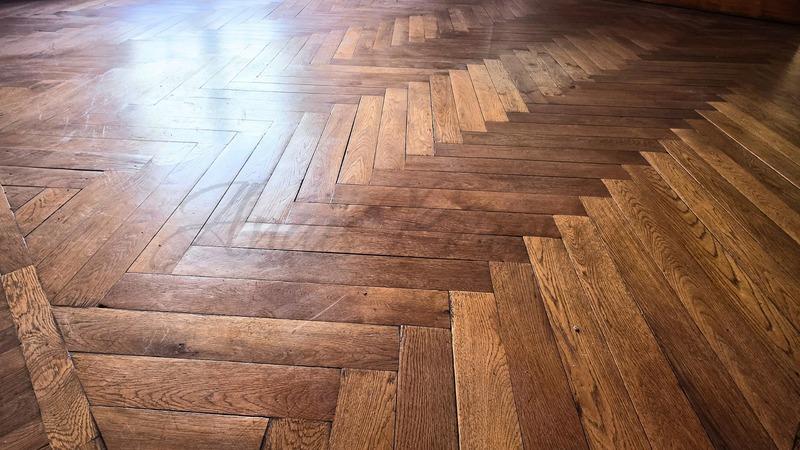 Maison - 203 m² - 9 pièces