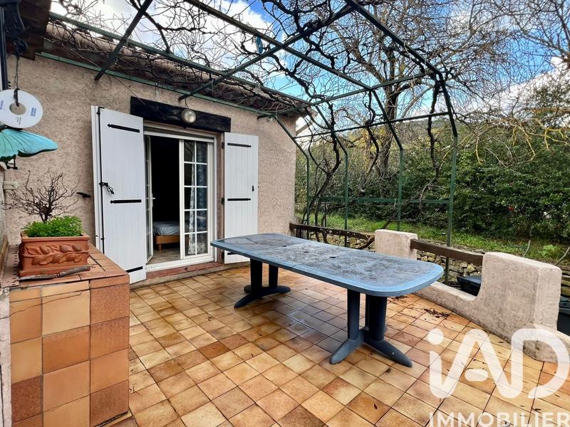 Maison - 111 m² - 3 pièces