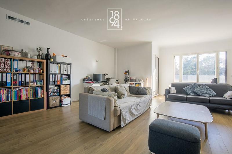 Appartement - 118 m² - 4 pièces