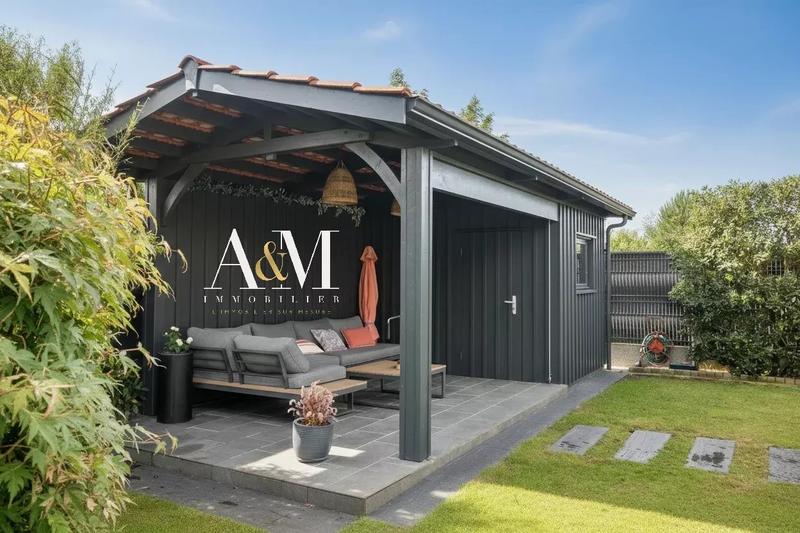 Maison - 140 m² - 5 pièces