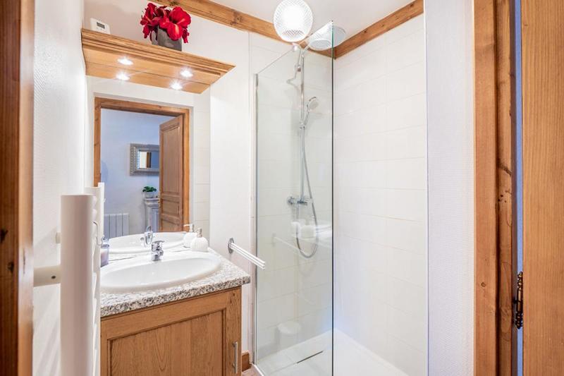 Appartement - 80 m² - 5 pièces