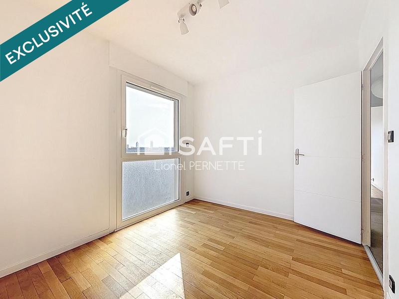 Appartement - 99 m² - 5 pièces