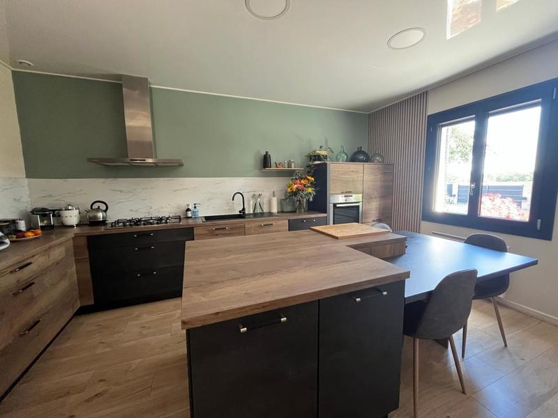 Maison - 165 m² - 5 pièces