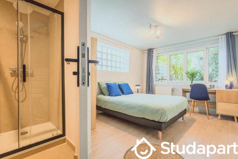 Chambre - 17 m² - 1 pièce