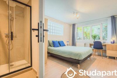 Chambre - 17 m² - 1 pièce